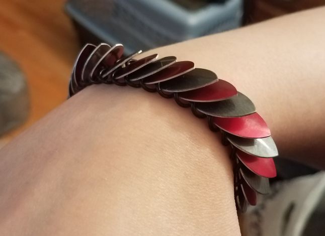 Scale Maille Red & Granite Bracelet4